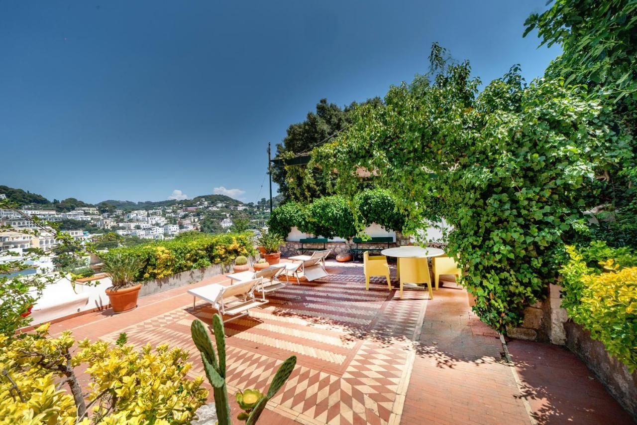 Charming Villa Capri Exterior photo