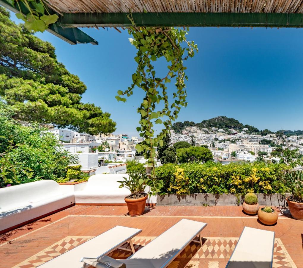Charming Villa Capri Exterior photo
